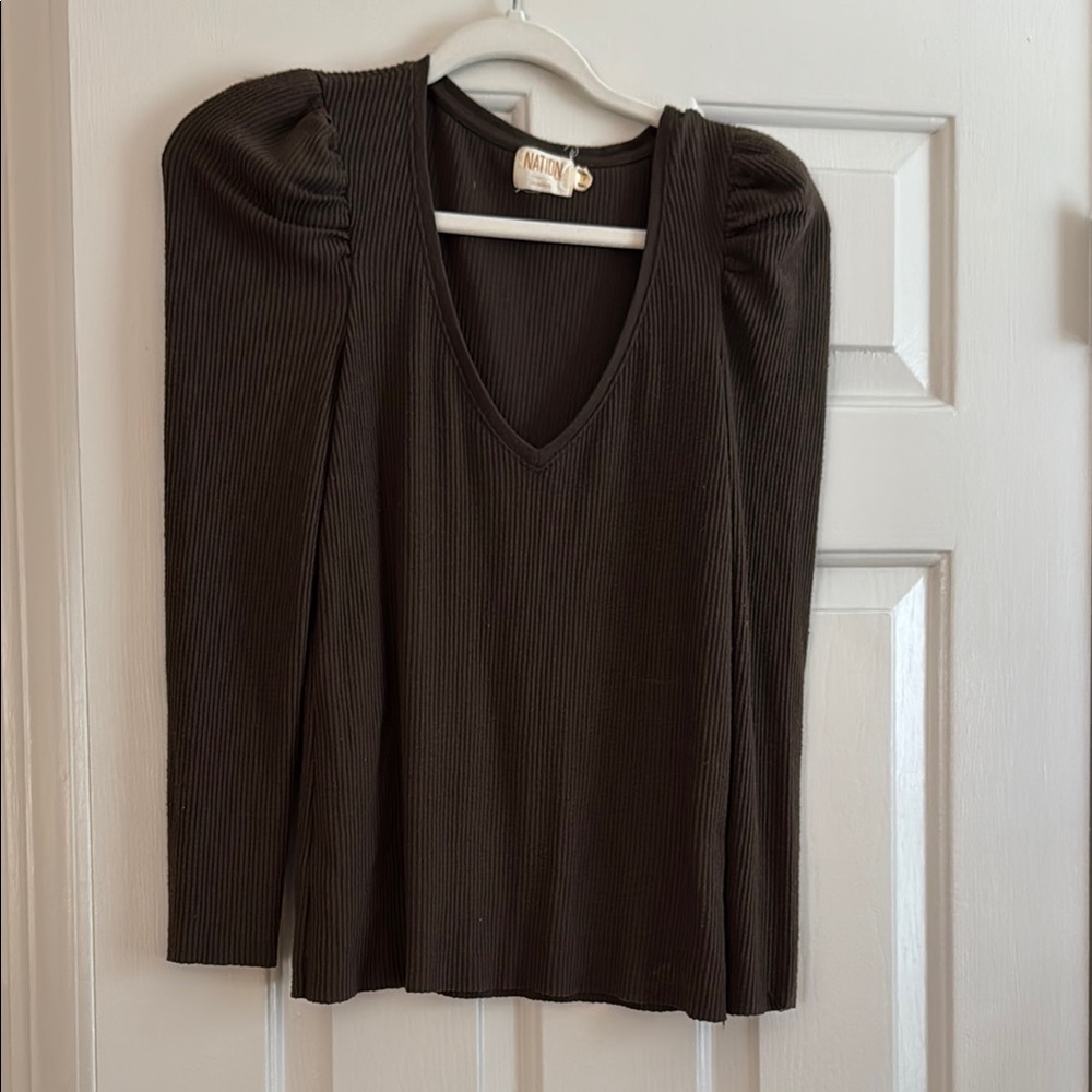 Nation LTD Ribbed V-Neck Puff-Sleeve Top - Dark Brown